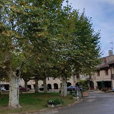 La Maison Des Cornieres Fourcès Eksteriør billede