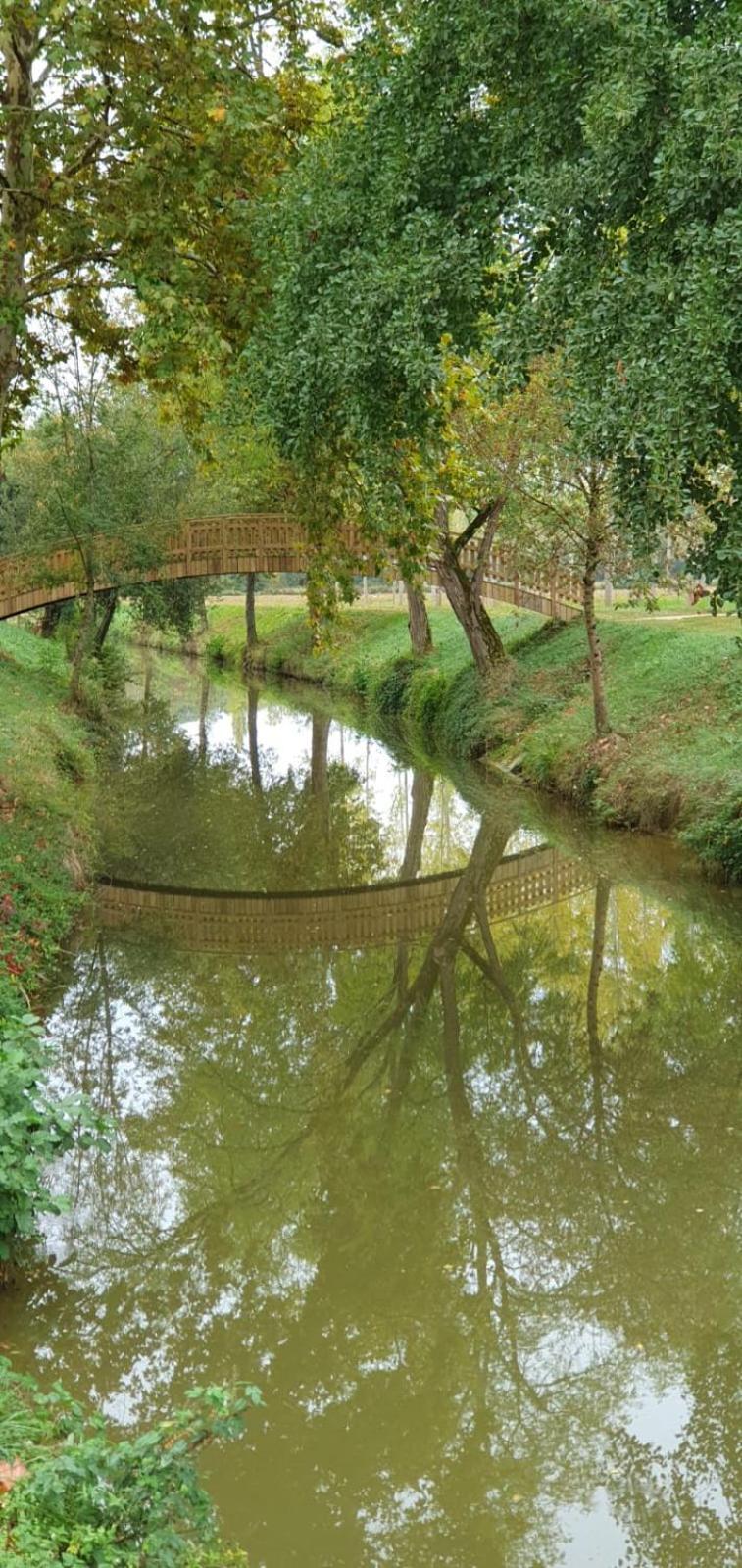 La Maison Des Cornieres Fourcès Eksteriør billede
